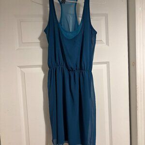 Cute blue flowy summer dress!